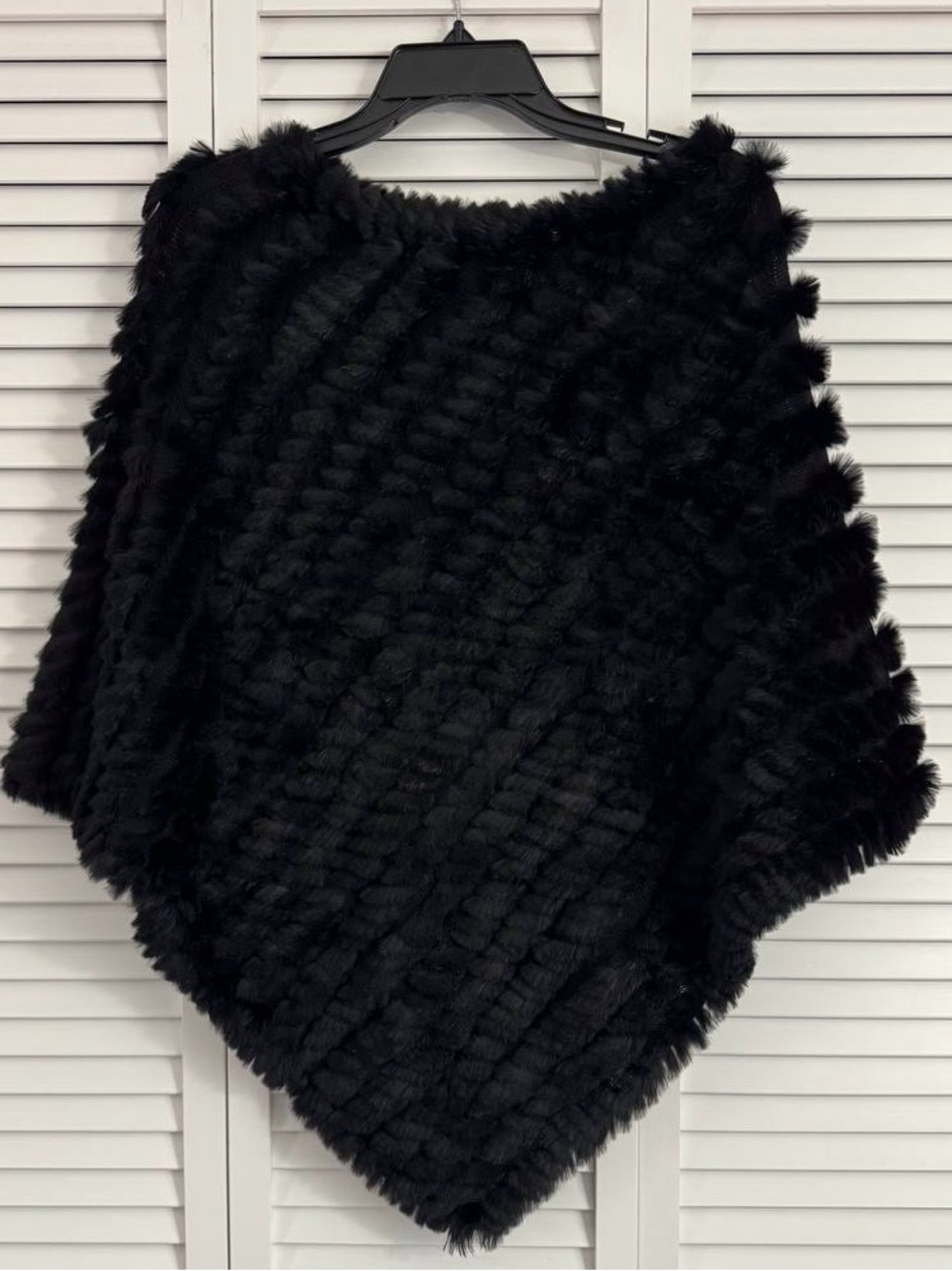 Studio 512 Women's Black Genuine Rabbit Fur Poncho Shawl One Size